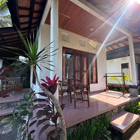 Villa Joglo Tepi Sungai Sidemen  Esterno foto