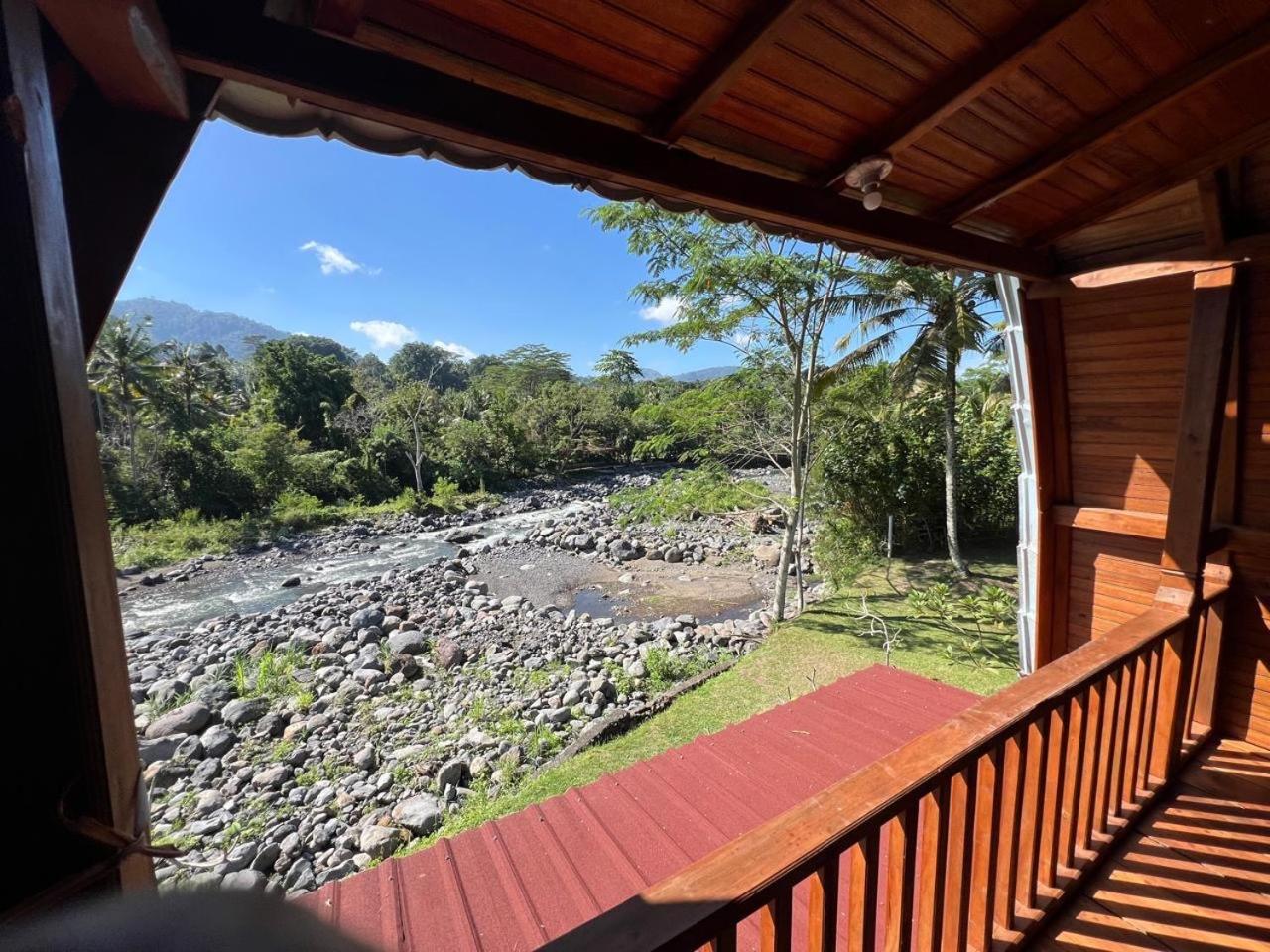 Villa Joglo Tepi Sungai Sidemen  Esterno foto