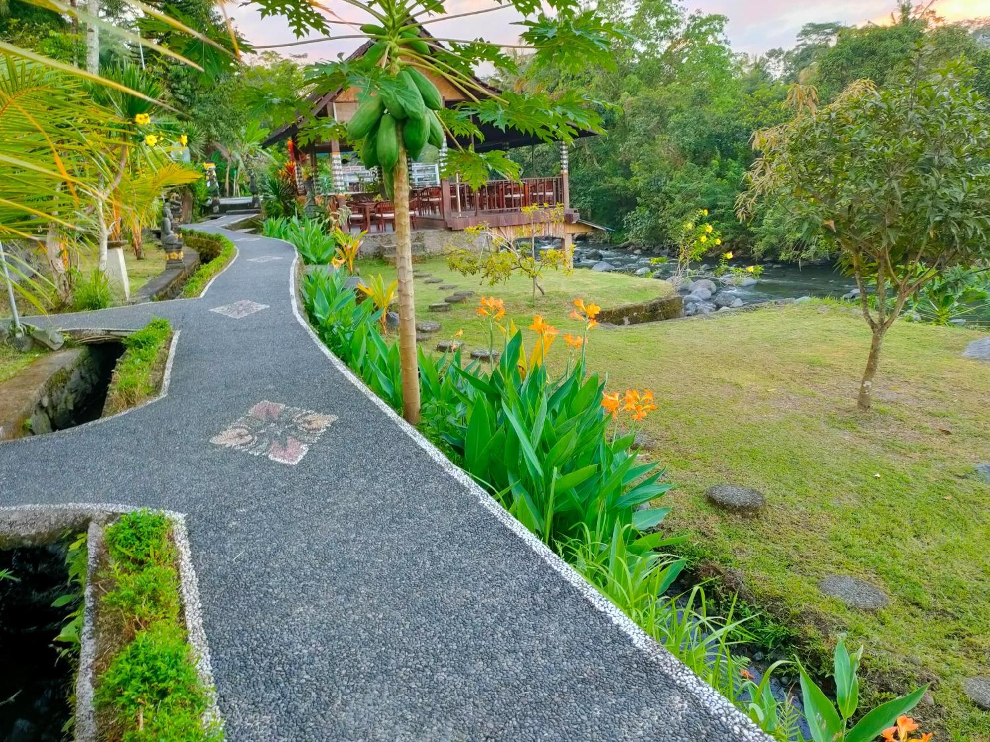 Villa Joglo Tepi Sungai Sidemen  Esterno foto