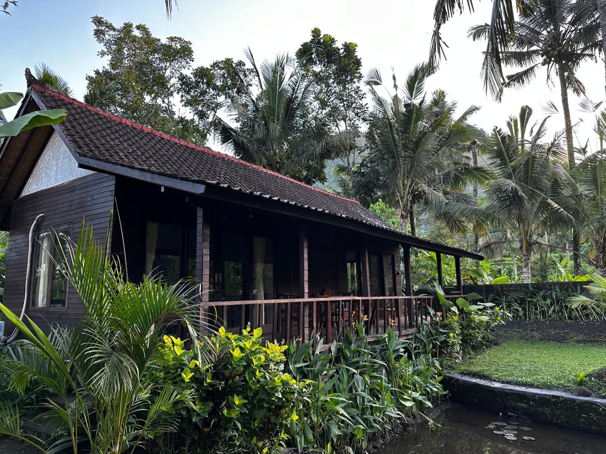 Villa Joglo Tepi Sungai Sidemen  Esterno foto